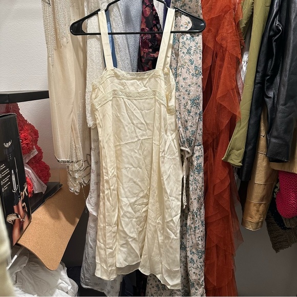 VTG CHRISTIAN DIOR 100% Silk Mini Dress S - Picture 5 of 5